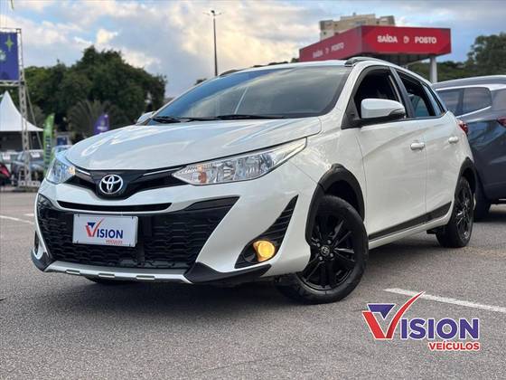 TOYOTA YARIS 1.5 16V FLEX X WAY MULTIDRIVE TOYOTA YARIS 1.5 16V FLEX X WAY MULTIDRIVE